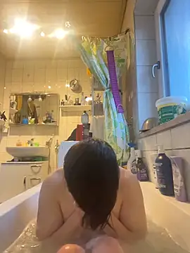 Kingpowerlittel online show from February 10, 4:22 pm