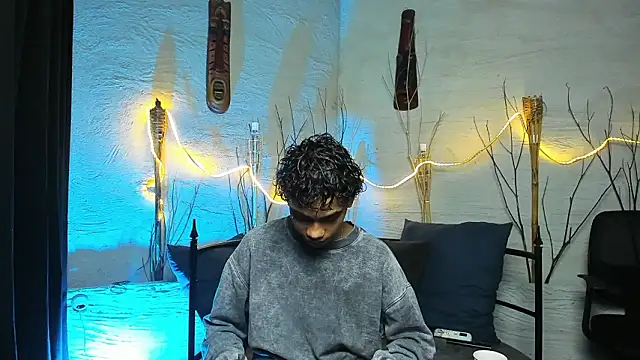 AlanCutee online show from February 17, 1:21 pm