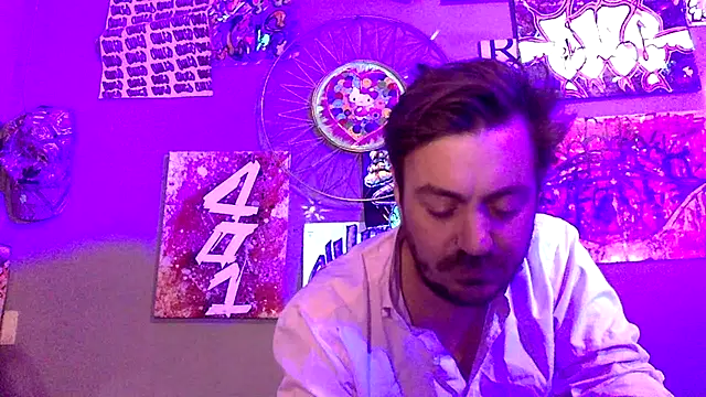 3615-ULLA online show from March 13, 9:10 pm