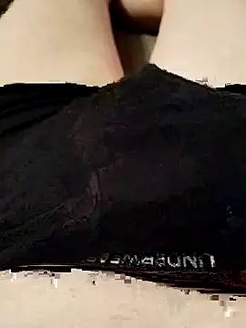 Anonimek942 online show from October 6, 7:29 pm