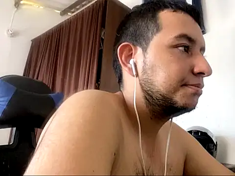 SexIngenieur online show from September 19, 7:35 pm