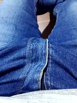 Snapshot of JoaoPedro17cm chatting on September 27, 7:23 pm JoaoPedro17cm online show from September 27, 7:23 pm