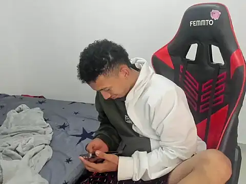 JuanchiT66 online show from January 7, 4:39 am