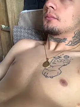 JamesDeker online show from November 21, 12:37 pm