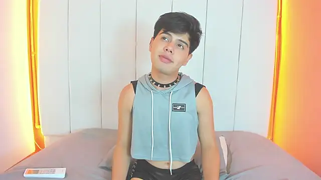 Felipe Cold online show from February 3, 2:53 am