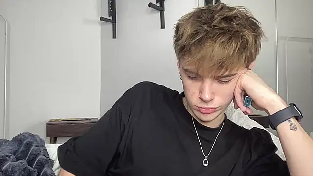 Milk Guy online show from December 4, 2:57 pm