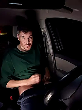 twitshe online show from November 23, 6:08 pm