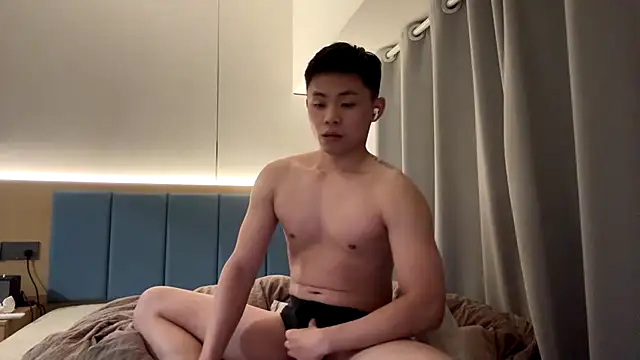 jensenyep online show from December 14, 2:24 pm