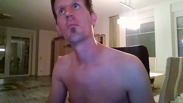 Snapshot of Trockenbau chatting on September 18, 4:42 pm Trockenbau online show from September 18, 4:42 pm