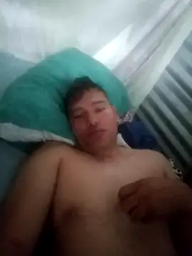 Snapshot of Franklin111230 chatting on October 28, 11:56 am Franklin111230 online show from October 28, 11:56 am