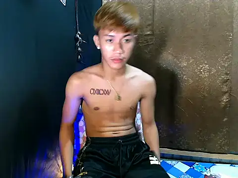 naughtyboyloy 0 online show from September 28, 2:59 pm