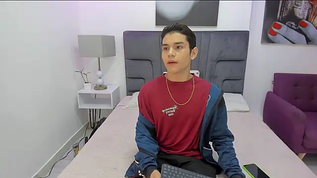 Snapshot of laysson_billy chatting on October 13, 3:23 am laysson billy online show from October 13, 3:23 am