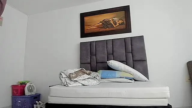 wyatt 3 online show from January 16, 12:30 pm