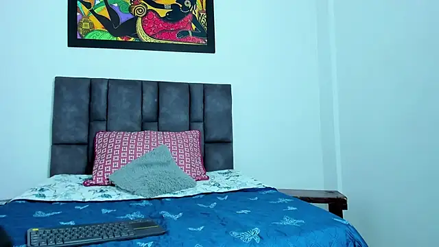 wyatt 3 online show from November 21, 1:21 pm