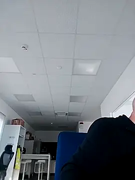 Hisnimin online show from April 20, 5:04 pm