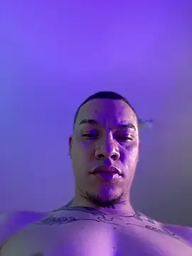 AlphaMasterXxx online show from December 17, 6:47 pm