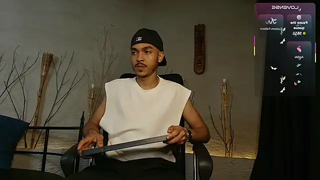 MarcusRain  online show from October 29, 7:28 pm