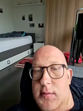 geilerd122 online show from November 23, 1:22 pm