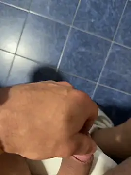 maialexte online show from April 27, 4:09 am