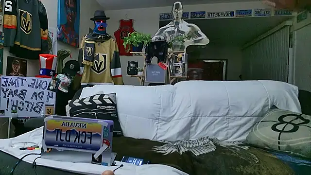 Str8ishVegasGuy online show from October 21, 8:06 am