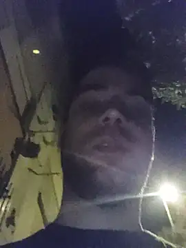 Snapshot of LoboSolitariooy chatting on October 22, 1:31 am LoboSolitariooy online show from October 22, 1:31 am