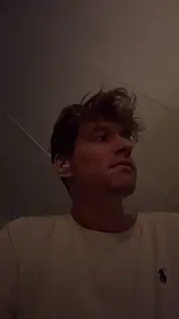 hottest23 online show from November 12, 7:14 am