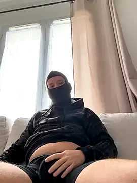 Snapshot of HommeSecret- chatting on September 27, 12:03 pm HommeSecret- online show from September 27, 12:03 pm