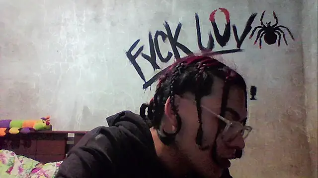 dirty model online show from November 27, 8:29 am