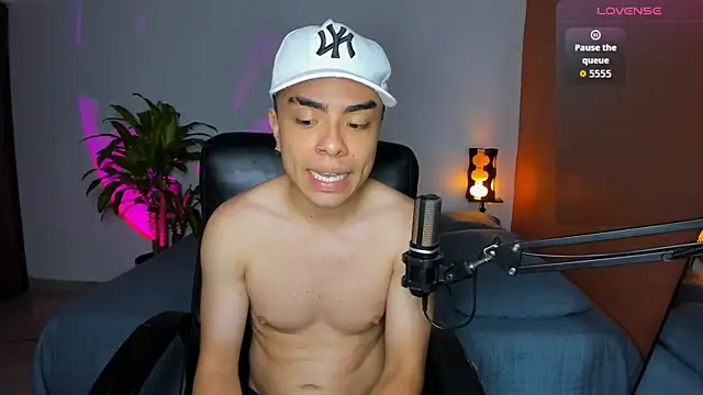 obzidyan online show from September 19, 12:46 am