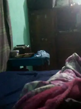 Snapshot of Az21889 chatting on October 4, 5:23 am Az21889 online show from October 4, 5:23 am