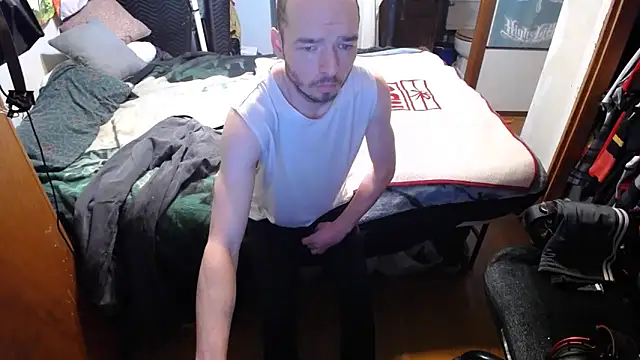 womenhateme69 online show from March 26, 5:28 pm