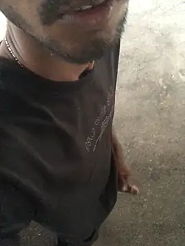 kavi1q1 online show from October 22, 12:58 am