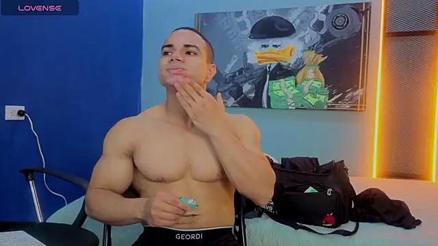 DylanGuss online show from October 22, 11:58 am