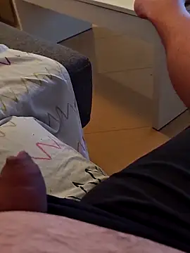 t-dog26 online show from April 23, 11:07 pm