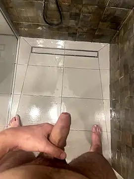 MrZli online show from January 11, 6:44 pm