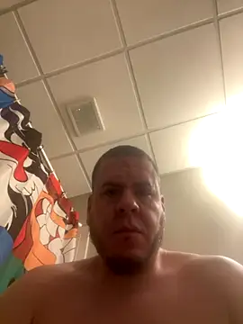 kev0n2389 online show from September 14, 3:36 pm