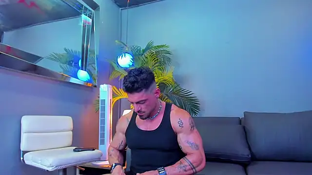 Snapshot of dennis_cox1 chatting on October 2, 1:09 am dennis cox1 online show from October 2, 1:09 am