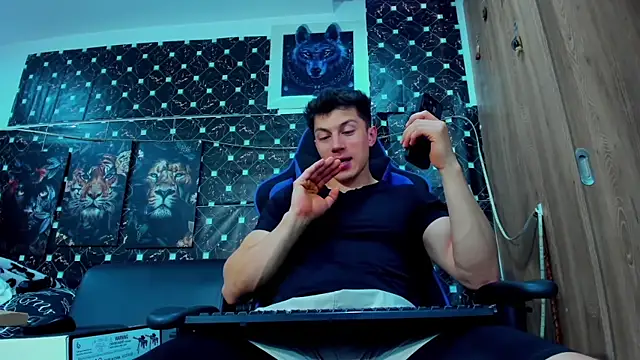 javiersexymann online show from October 10, 9:39 pm