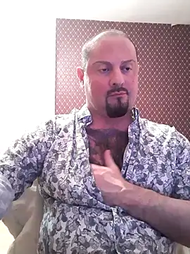  NEREZA  online show from February 18, 9:45 pm