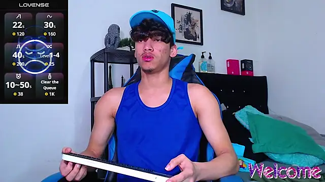 Gael Jones online show from November 20, 2:44 am