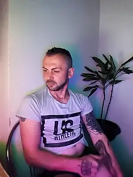 papichulo0099 online show from April 5, 3:14 am