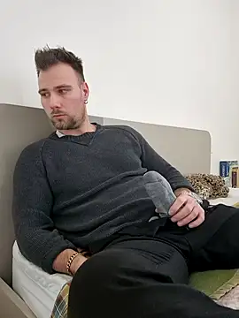 mrlyuis online show from January 12, 12:20 pm