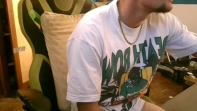 Resa25 online show from November 18, 12:25 am