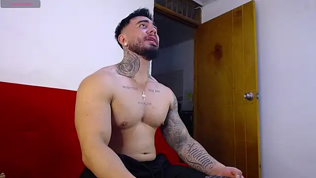 tommyblessd1 online show from February 16, 6:06 pm