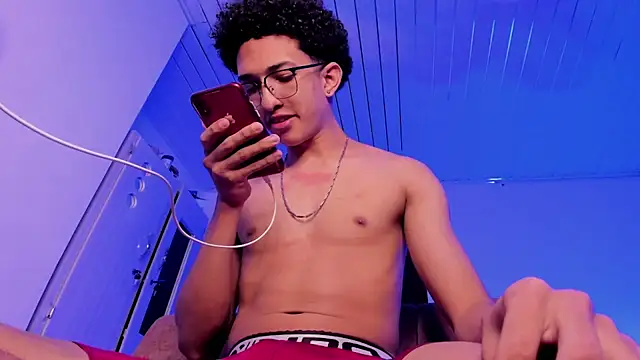 Cj davis  online show from April 16, 3:39 am