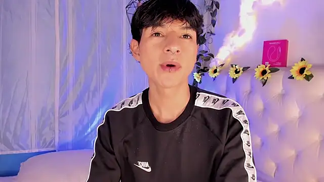 AleAurarashi online show from February 15, 4:18 am