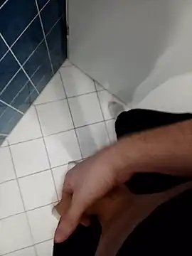 GlaucousSnag online show from January 10, 9:06 pm