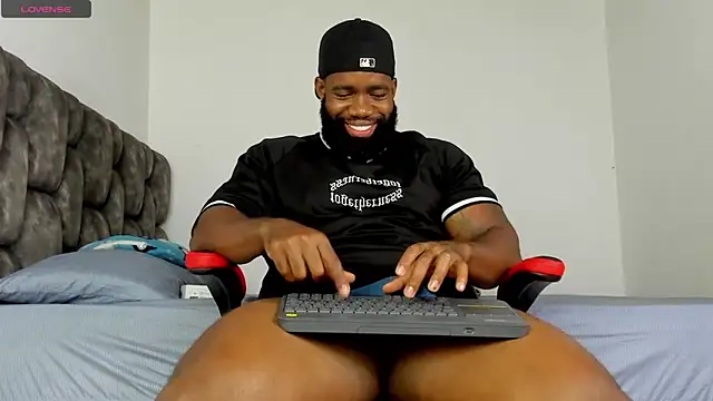 james musclebbc online show from April 11, 11:58 am