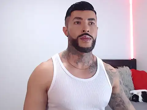 andrea de lucaa online show from November 15, 3:52 am