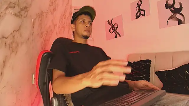 DustinandJordan online show from February 12, 4:40 am